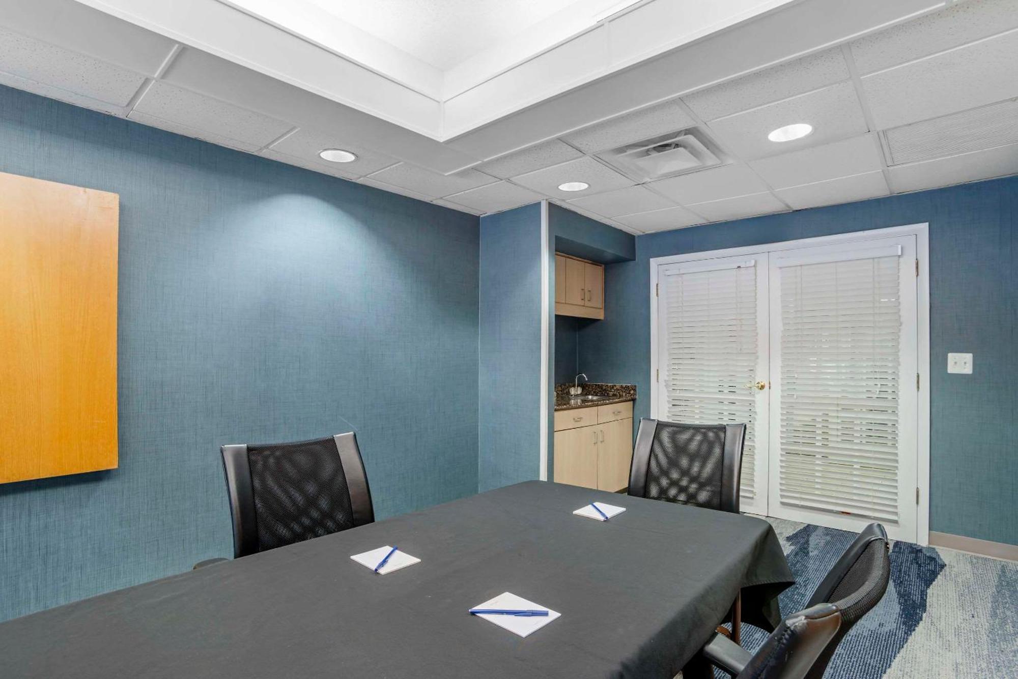 Comfort Suites Gastonia - Charlotte Buitenkant foto