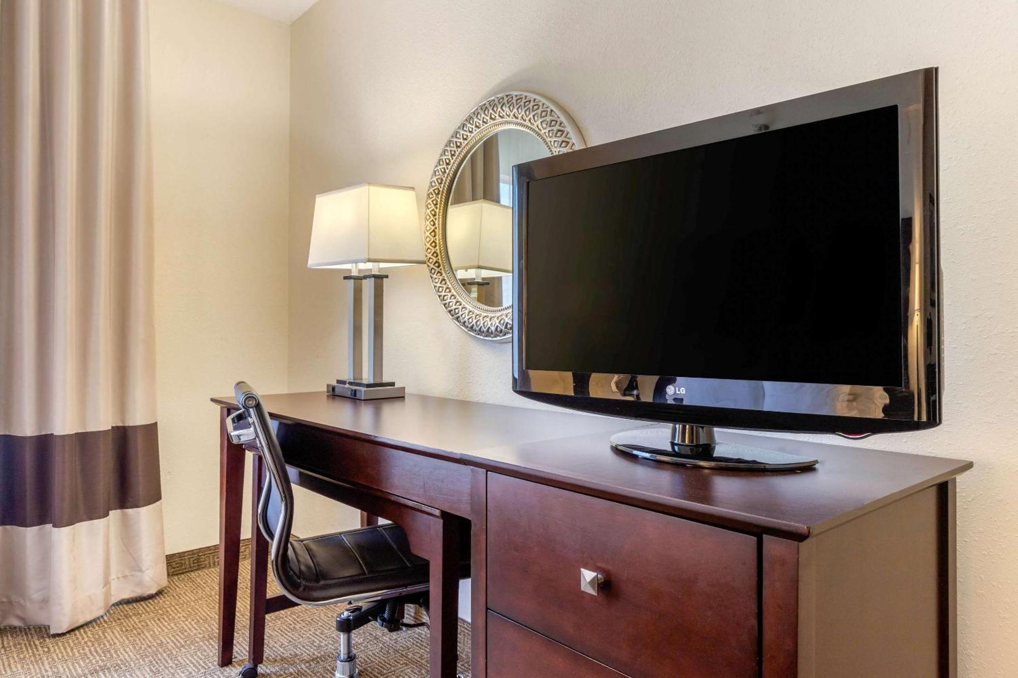 Comfort Suites Gastonia - Charlotte Buitenkant foto